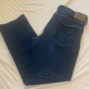 American Eagle Men’s Relaxes Straight Jeans